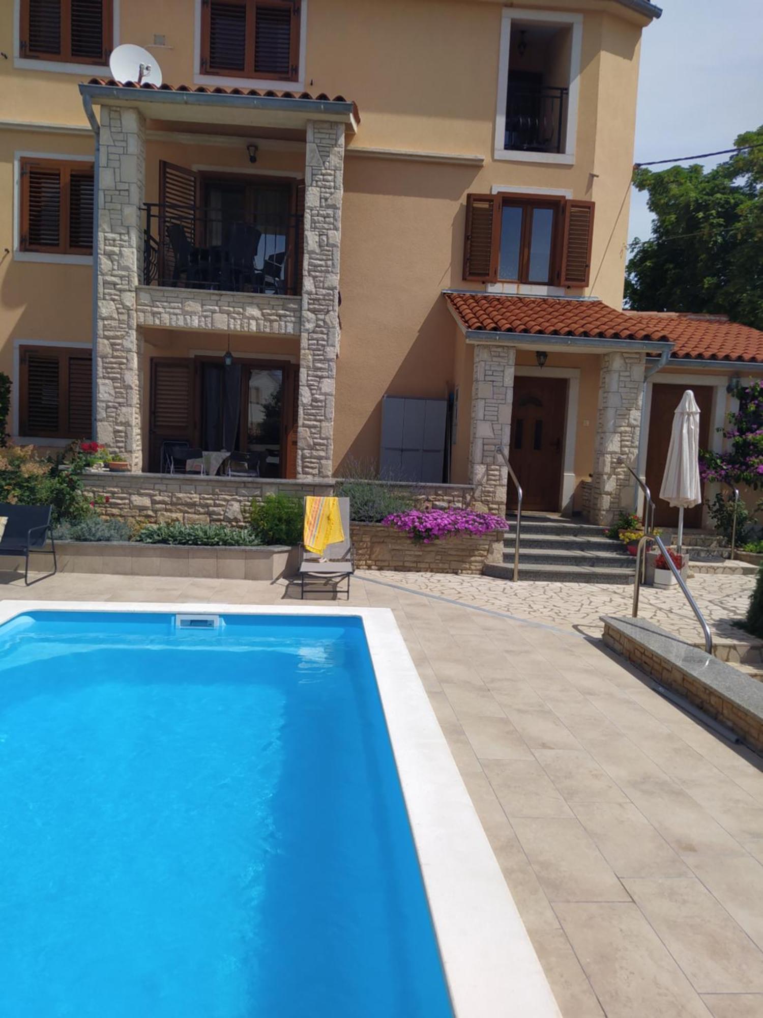 Villa Krasa Sea View Apartmants With Pool Liznjan Exterior photo