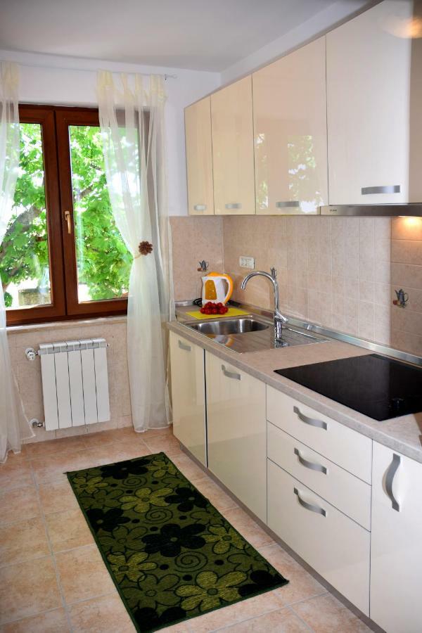 Villa Krasa Sea View Apartmants With Pool Liznjan Exterior photo