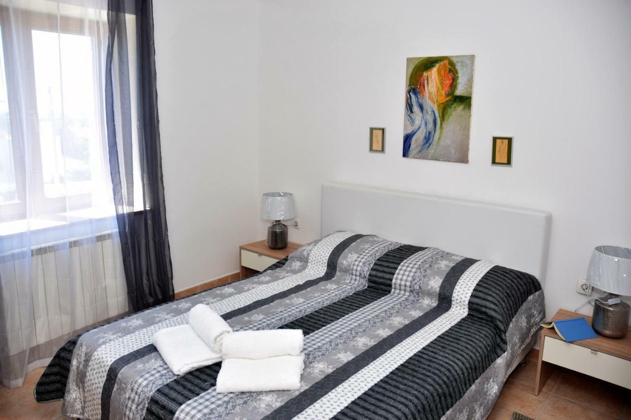 Villa Krasa Sea View Apartmants With Pool Liznjan Exterior photo